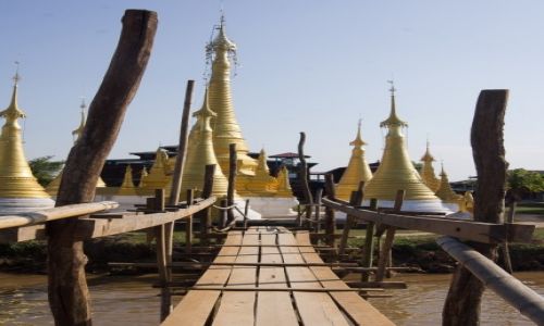 Zdjecie MYANMAR / Jezioro Inle / Ywama village / Bardzo powany most o znaczeniu strategicznym