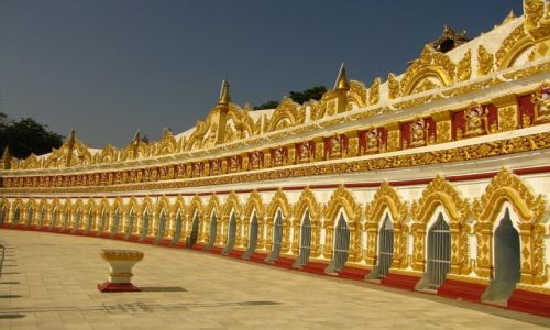 Zdjcie MYANMAR / okolice Mandalay / Sagaing / Ominthone  Sal Paya