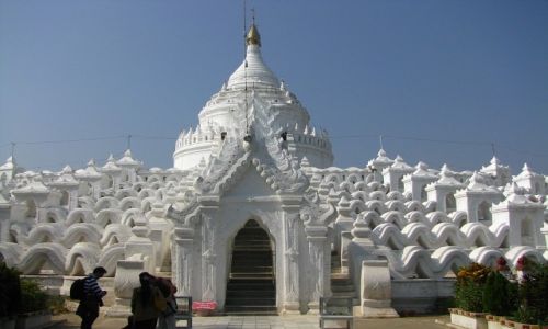 Zdjcie MYANMAR / okolice Mandalay / Mingun / Hsinbyume Paya