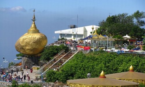 MYANMAR / okolice Bago / Kyaiktiyo / Zota Skaa 2