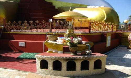 Zdjcie MYANMAR / Bago / Bago / Kyaik Pun Paya