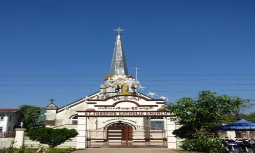 Zdjcie MYANMAR / Bago / Bago / koci katolicki