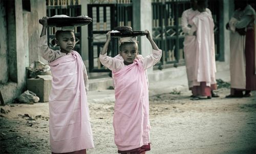 Zdjcie MYANMAR / - / Bagan / o poranku