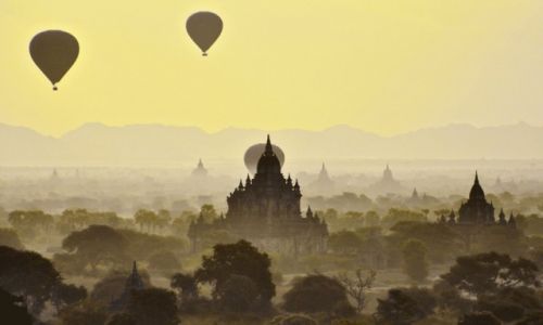 Zdjecie MYANMAR / - / Bagan / Poranek w Bagan