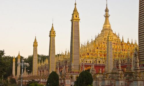 Zdjcie MYANMAR / Monywa / Monywa / Thanboddhay Pagoda