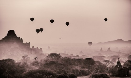 Zdjecie MYANMAR / Bagan / Pagan / zachwyt