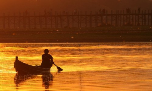 Zdjcie MYANMAR / Mandalaj / Amarapura / Myanmar (Birma), rybak z Amarapura