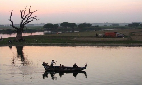 Zdjcie MYANMAR / okolice Mandalay / Amarapura / okolice mostu U Bein