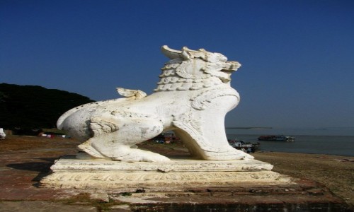 Zdjcie MYANMAR / okolice Mandalay / Mingun / Settawa Paya - detal