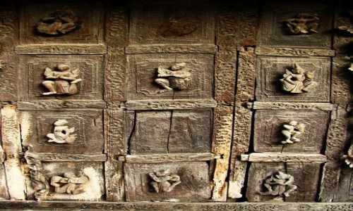 Zdjecie MYANMAR / Mandalay / Mandalay / Klasztor Shwe in Bin - detal
