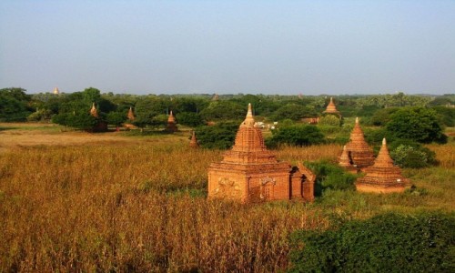 Zdjcie MYANMAR / centralny Myanmar / Bagan / pagody Baganu