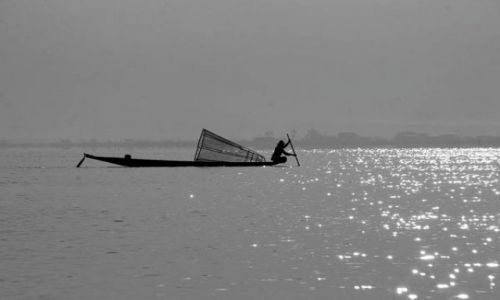 Zdjcie MYANMAR / Pd.Birmy / Jezioro INLE / * * *
