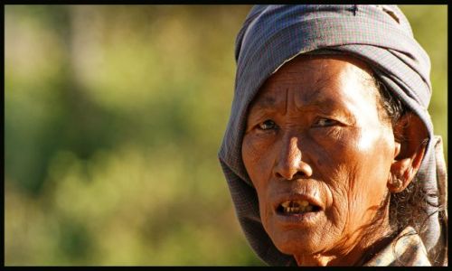Zdjecie MYANMAR / Bagan / Bagan / twarze Birmy