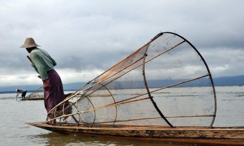 Zdjcie MYANMAR / brak / Inle Lake / ..i jeszcze raz rybak i Inle Lake .. 