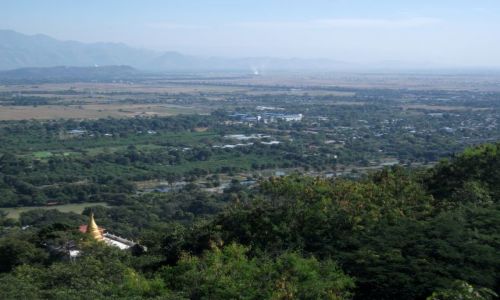 Zdjęcie MYANMAR / Mandalay / Mandalay, Mandalay Hill / ... spoglądając z góry ...