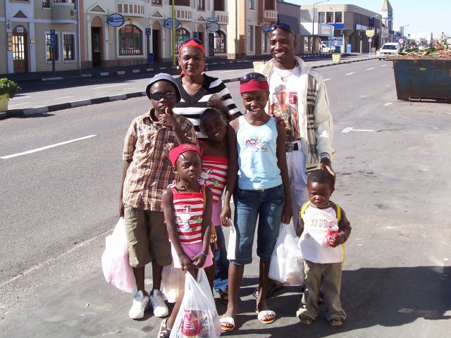 Zdjęcia: Swakopmund, Rodzinka, NAMIBIA Zdjęcia: Swakopmund, Rodzinka, NAMIBIA
