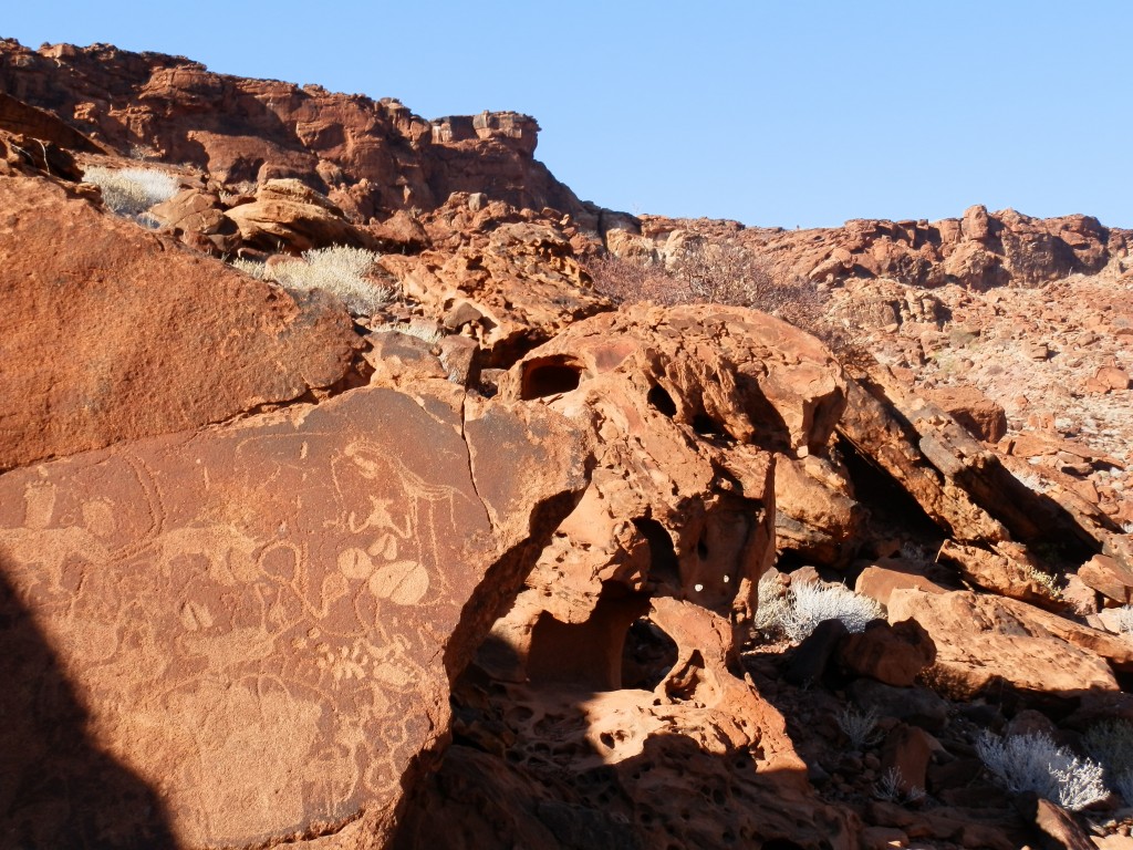 Zdjęcia: Twylfefotein, Twylfefotein, Rzeźby naskalne Buszmenów, NAMIBIA Zdjęcia: Twylfefotein, Twylfefotein, Rzeźby naskalne Buszmenów, NAMIBIA