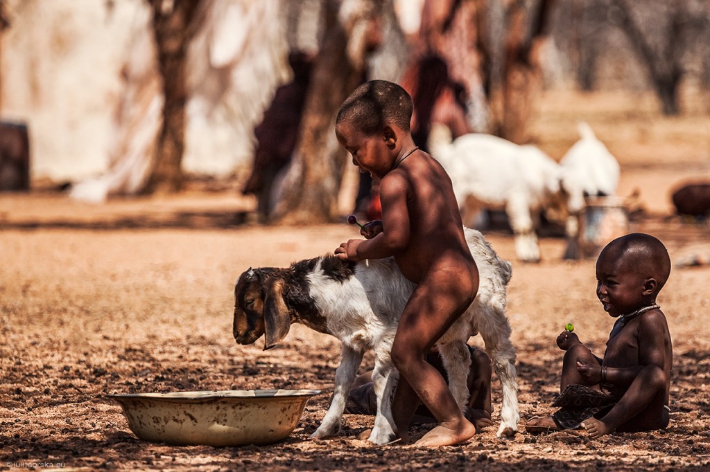 Zdjęcia: Himba Village, Kunene, dla Seni, NAMIBIA Zdjęcia: Himba Village, Kunene, dla Seni, NAMIBIA