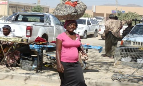 Zdjecie NAMIBIA / Opuwo / Opuwo / Angolanka
