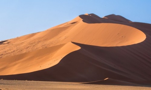 Zdjcie NAMIBIA / Pustynia Namib  / Sossusvlei / Po prostu wydma