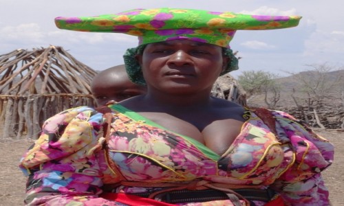 Zdjecie NAMIBIA / Kunene / Wioska Himba / Herrero z wizyt w wiosce Himba