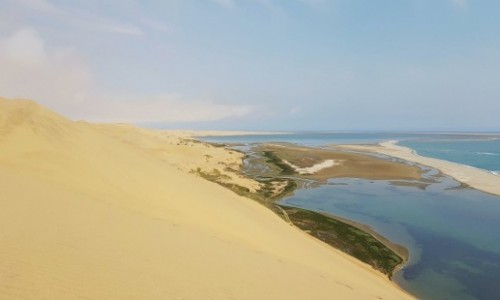 Zdjecie NAMIBIA / Zachodnia Namibia / Okolice Walvis Bay  / wydmy / Wybrzee jak 