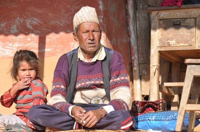 Zdjęcia: Naudanda, Pokhara, Ojciec czy dziadek?, NEPAL Zdjęcia: Naudanda, Pokhara, Ojciec czy dziadek?, NEPAL