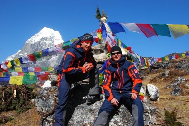 Zdjęcia: Baza pod Ama Dablam , Himalaje , Baza - już po akcji górskiej , NEPAL Zdjęcia: Baza pod Ama Dablam , Himalaje , Baza - już po akcji górskiej , NEPAL
