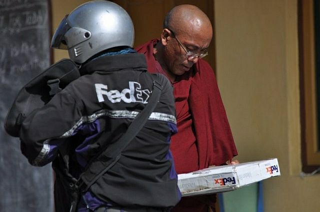 Zdjęcia: Kopan, Kathmandu, przesyłka z Tybetu, NEPAL Zdjęcia: Kopan, Kathmandu, przesyłka z Tybetu, NEPAL