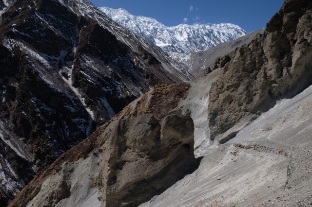 Zdj cia: Landslide area, Annapurna Conservation Area, Szlak do Tilicho Base Camp, NEPAL