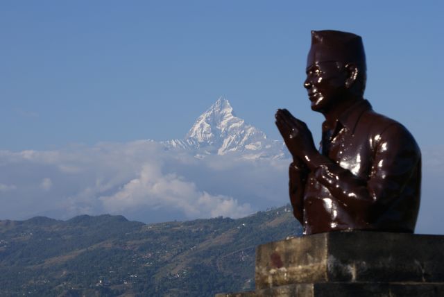 Zdjęcia: Himalaje, Pokhara, masyw Annapurny, Hołd świętej górze Machapuchare, NEPAL Zdjęcia: Himalaje, Pokhara, masyw Annapurny, Hołd świętej górze Machapuchare, NEPAL
