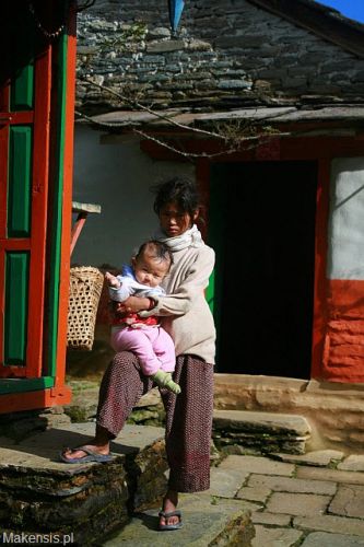 Zdjęcia: trek, Dziewczyna, NEPAL Zdjęcia: trek, Dziewczyna, NEPAL