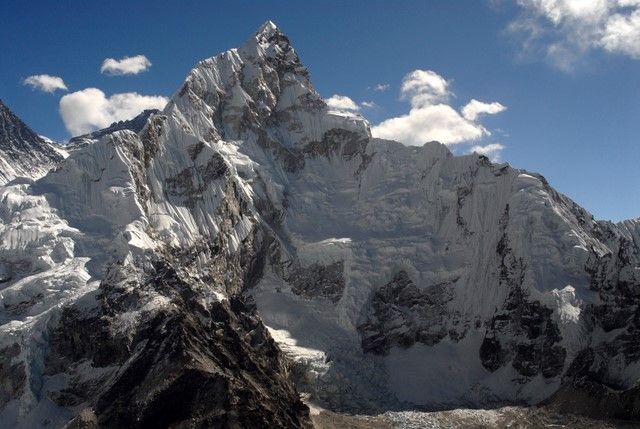 Zdjęcia: Nepal, Khumbu Valley, Chukhung 5883m widziana z Kalapattha (5550m), NEPAL Zdjęcia: Nepal, Khumbu Valley, Chukhung 5883m widziana z Kalapattha (5550m), NEPAL