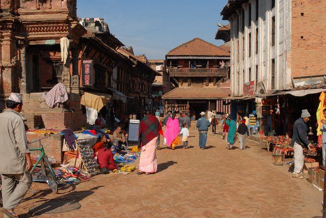 Zdjęcia: Bahktapur City, Kathmandu valley, scenka z zycia starozytnego miasta - targ, NEPAL Zdjęcia: Bahktapur City, Kathmandu valley, scenka z zycia starozytnego miasta - targ, NEPAL