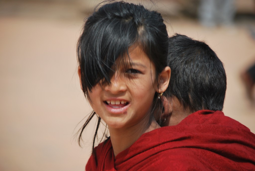 Zdjęcia: Kathmandu, Dolina Kathmandu, Czerwony kapturek, NEPAL Zdjęcia: Kathmandu, Dolina Kathmandu, Czerwony kapturek, NEPAL