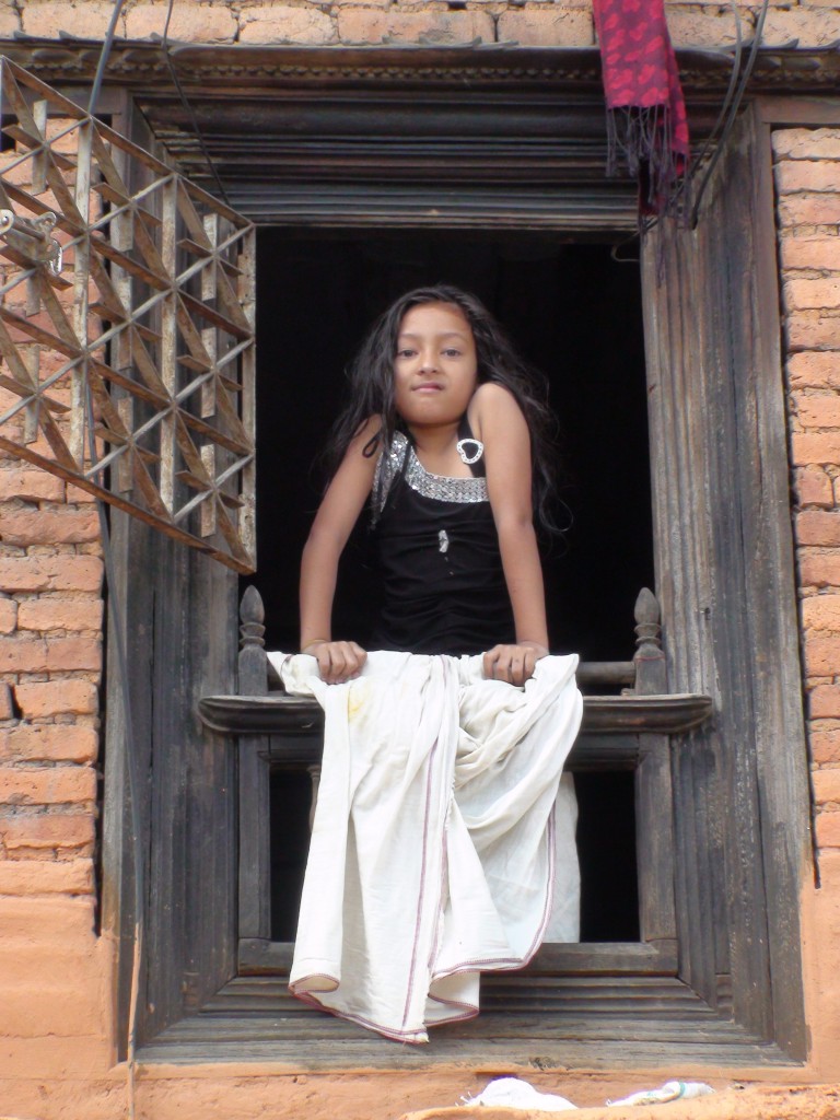 Zdjęcia: W mieście, Katmandu, Kobiety Nepalu, NEPAL Zdjęcia: W mieście, Katmandu, Kobiety Nepalu, NEPAL