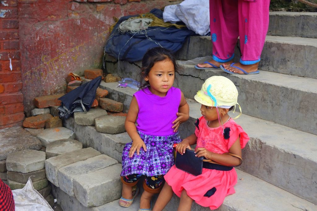 Zdjęcia: Katmandu, Katmandu, Rozmowa, NEPAL Zdjęcia: Katmandu, Katmandu, Rozmowa, NEPAL