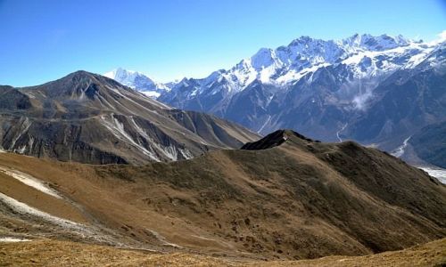 Zdjcie NEPAL / dolina Langtang / widok z Kyanjin Ji 4773 / .......
