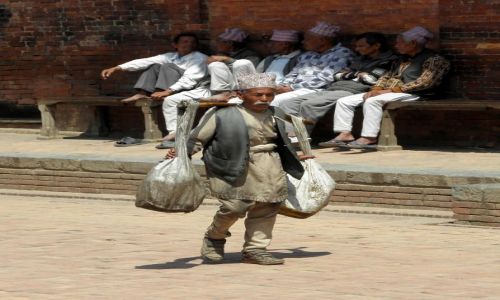 Zdjęcie NEPAL / Dolina Kathmandu / Patan / W drodze na targ