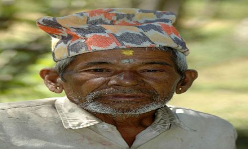 Zdjęcie NEPAL / - / okolice Beni / Nepalczyk