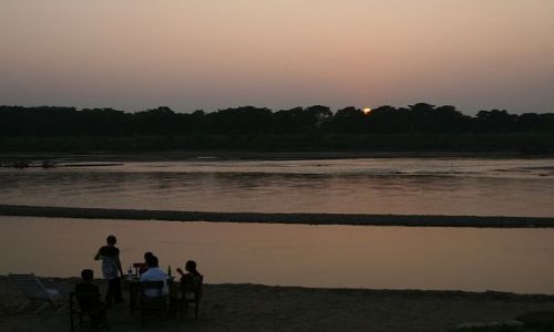 Zdjecie NEPAL / Chitwan / Sauraha / nad rzek Rapti