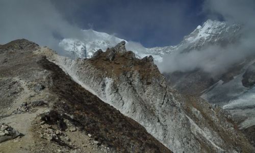 Zdjecie NEPAL / Langtang / Langtang / Pikno gr I