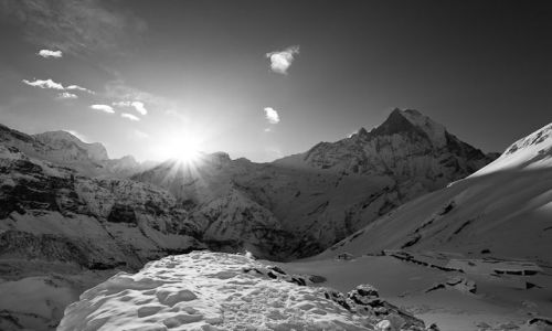 Zdjecie NEPAL / Annapurna Conservation Area / Sanktuarium Annapurny / Sanktuarium Annapurny - widok na Machhapuchhre