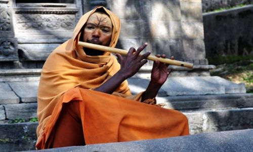 Zdjecie NEPAL / Kathmandu / Pashupatinath / grajek