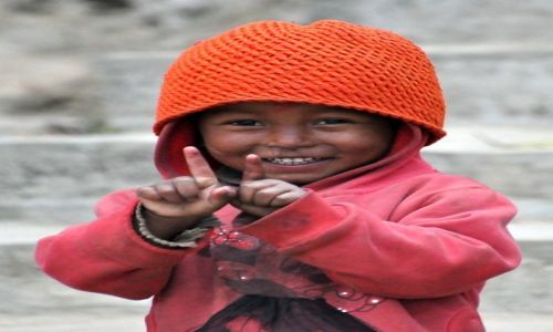 Zdjecie NEPAL / Pokhara / Kaskikot / dziewczynka