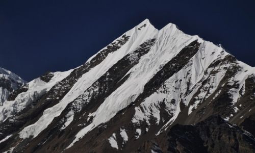 Zdjęcie NEPAL / Manang / Manang / czarno-białe-śnieg