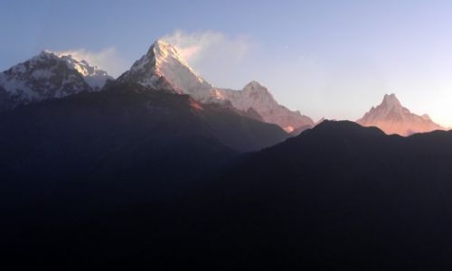 Zdjcie NEPAL / Annapurna Conservation Area / Poon Hill (3193 m) / Annapurna Poudniowa (7219 m), Patan Hiun Chuli (6441 m) i Machhapuchhare (6997 m)