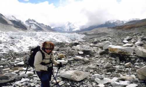 Zdjęcie NEPAL / Solo Khumbu / Everest Base Camp / Rudzielec u stóp Everestu