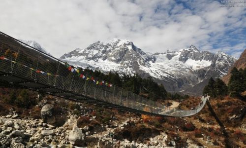 Zdjcie NEPAL / Manaslu / Samagaon /  Nike Himal 