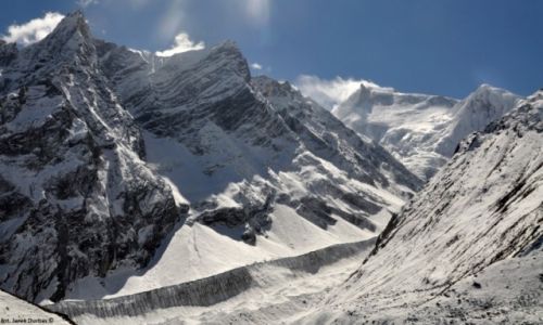 Zdjcie NEPAL / Manaslu / okolice Dharamsala / Manaslu i Naike Peak